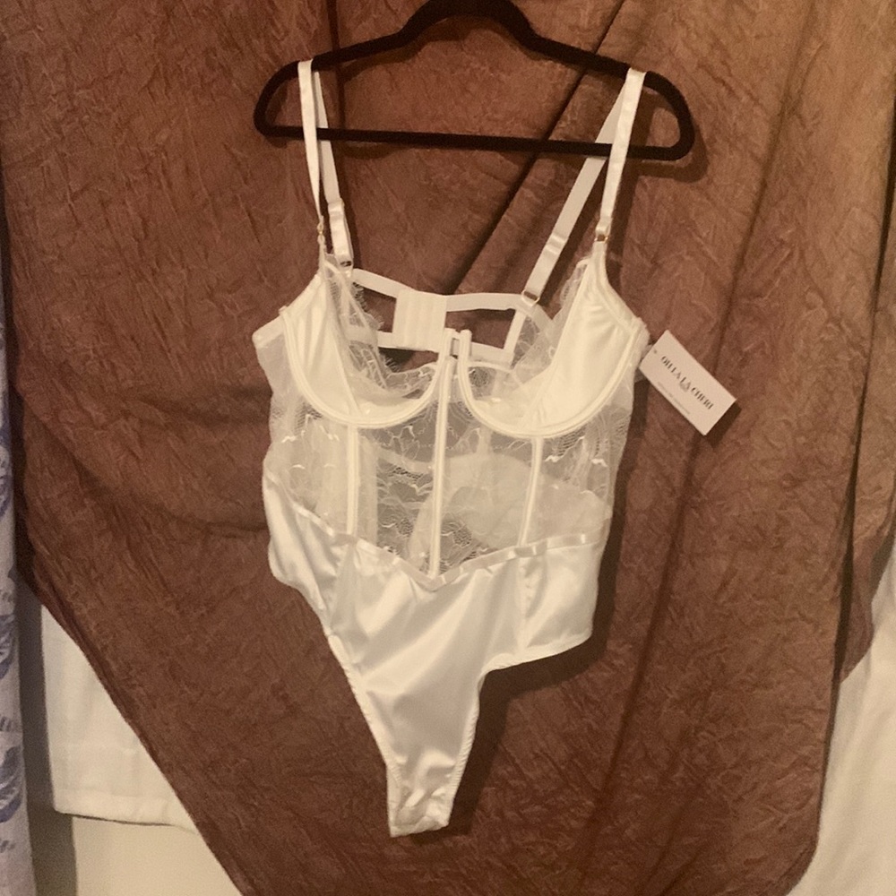 NWT Oh Là Là Chéri white lace teddy size XL